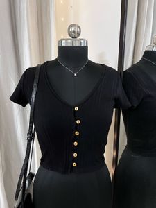 Black Front Buttoned Ribbed Top