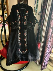 Elegant Embroidered Kurta Set