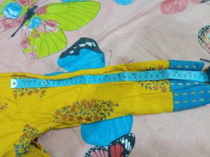 Avaasa Kurti