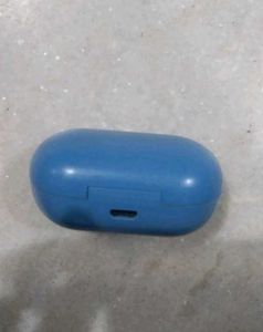 Real OnePlus NordBuds 3 &amp; boAt Airpods (Left Side)