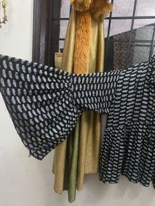 Patterned Black &amp; White Top