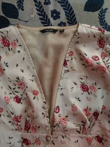 Very Pretty Floral Top