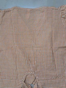 Cute Gingham Tie-Front Top