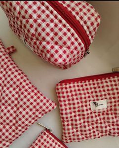 Makeup Pouches🌸