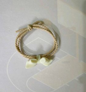 Bow Hair Tie 🎀