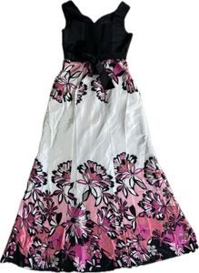 Sleeveless Gown,heavy Body Part( Cup Pad) For Girl