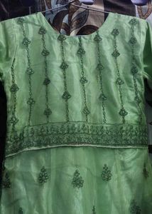 Eid Special Offer 🎉 Combo Of 4 Heavy Dresses