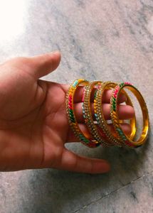 Multi Shade Bangle No Damage