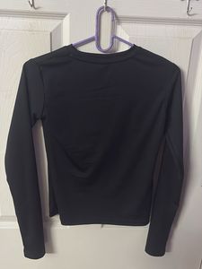 NewMe Black Long Sleeve Top(xxs)