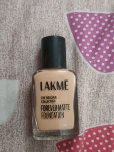 Lakme Forever Matte Foundation