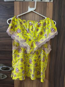 Floral Lace Trim Nightsuit Set w Cami And Shorts