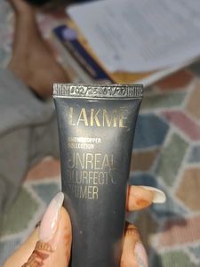 Lakme Unreal Blurfect Primer