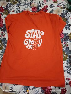 Stay Groovy Graphic Tee