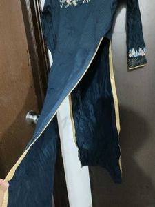 BIBA Elegant Embroidered Kurta