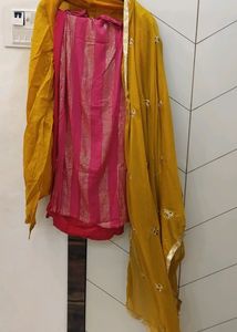 Pink yellow Kurta Punjabi patiyala salwar Dupptaa