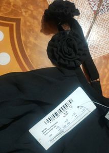 new size S Elegant Black One-Shoulder Gown