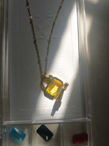 Neck Piece