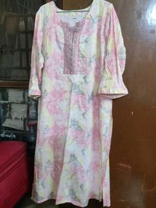 Floral Print Kurta With Pant