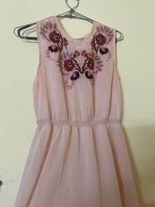 Combo Georgette Pink Dress🌸✨✨&amp;Fig Tshirt 👕