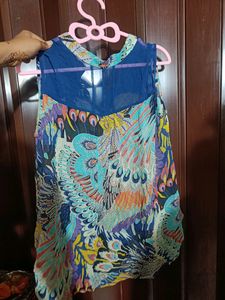 Floral sleeveless top for Daily Use