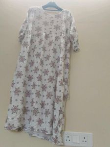 Elegant Floral Print Kurta