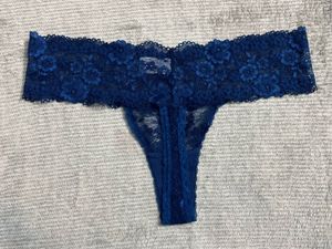 ZIVAME - Blue Lace Thong