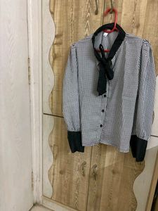 Chic Black & White Blouse