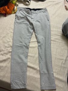 Stretchable Material With 2 Front Pockets