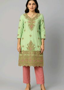 Elegant Green pakisthani Embroidered Kurta Set