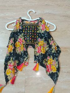 Girls Black Floral Shrug Outfit