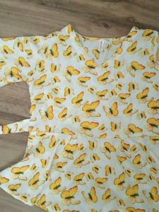 💛Yellow butterfly 🦋 Pattern Top 💛💛