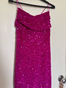 SAVANA SEQUENCE SLIT CUT DRESS