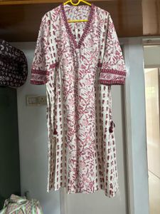 “Kalini” Floral Yoke Cotton Kurta 3piece Set