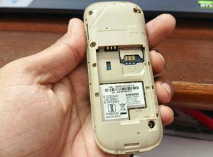 Vintage Samsung Mobile Phone