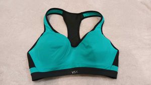 VS Paddee Sport Bra..34C