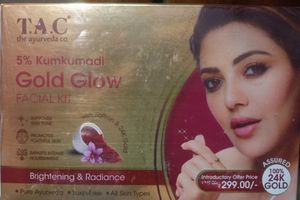 TAC The Ayurveda Co. Gold Glow Facial Kit