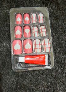 Artificial Nails 💅