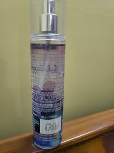 Layer&#39;r Wottagirl Fragrant Body Splash