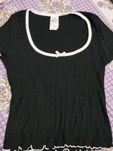 Black Ribbed Top