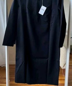 Elegant Black Midi Dress