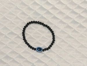 AMAZING HAND BRACELET Never Been Used