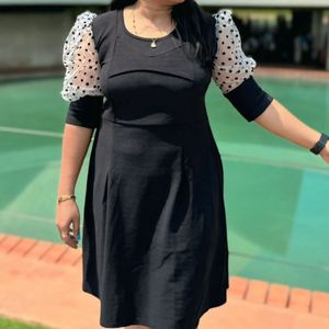 Chic Black Polka Dot Sleeve Dress