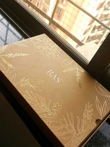 Set Of 10 Ras Beauty Items Kit