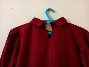 Women&#39;s Maroon Top