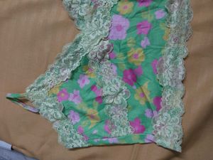 SHEIN cami Pretty Top