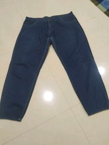 Women&#39;s Jeans