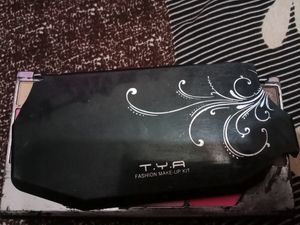 Makeup Kit