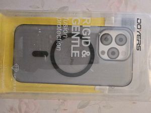 DOYERS iPhone13 Pro Case