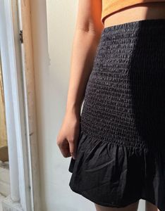 H&amp;M Smocked Waist Skirt