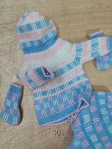 Cute Baby Knit Outfit